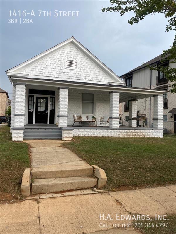 Building Photo - 1416 7th St