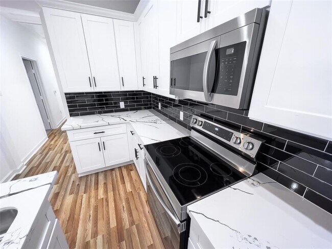 Foto del edificio - 5415 Myrtlewood St