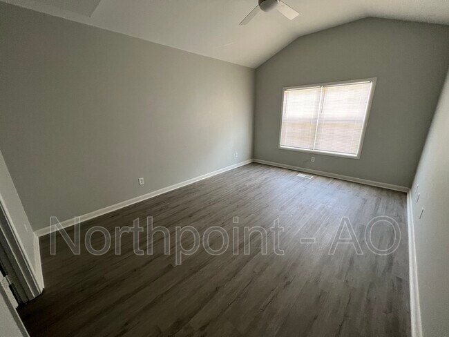 Building Photo - 4299 Notting Hill Dr SW