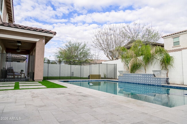 Foto del edificio - 10250 E Catalyst Ave