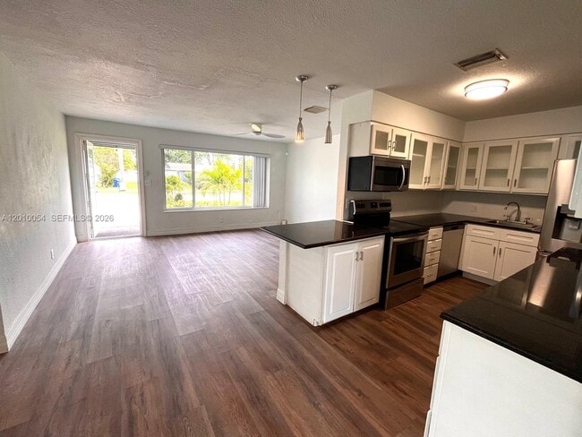 Foto del edificio - 6232 NW 15th Ct
