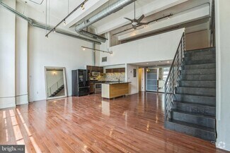 Building Photo - 1234 Hamilton St