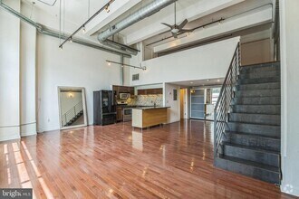 Building Photo - 1234 Hamilton St