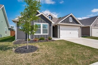 Building Photo - 13105 Dawson Dr