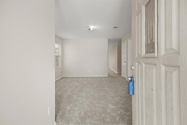 Foto del edificio - 2619 Chisolm Creek Ct