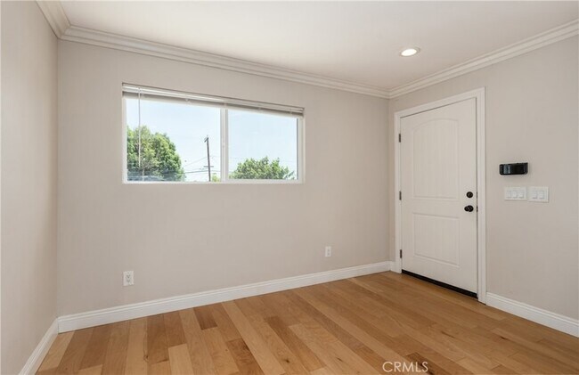 Foto del edificio - 25461 Cole St
