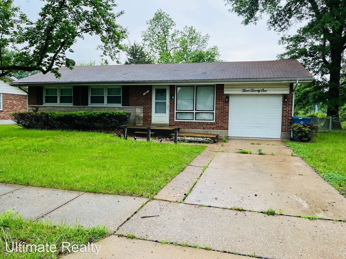 Primary Photo - 3 br, 1 bath House - 321 Royce Dr.