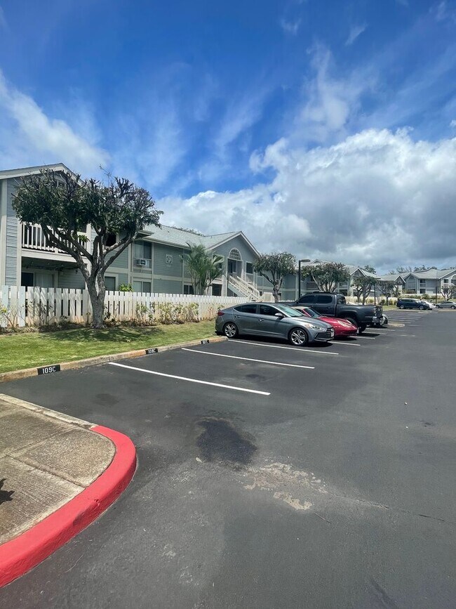 Foto del edificio - 2/1.5/2 at Hookumu at Waikele only $2,475.00