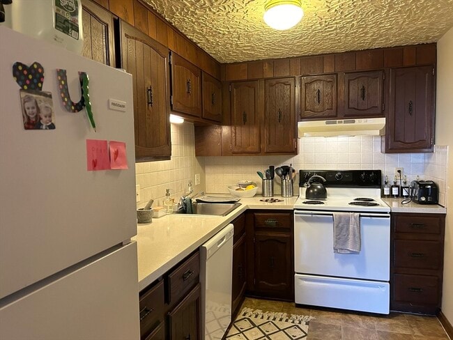 Foto del edificio - 75 Winthrop St