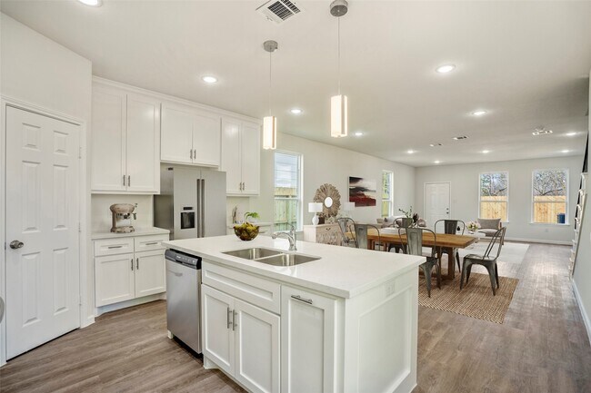 Foto del edificio - 6513 Goldspier St