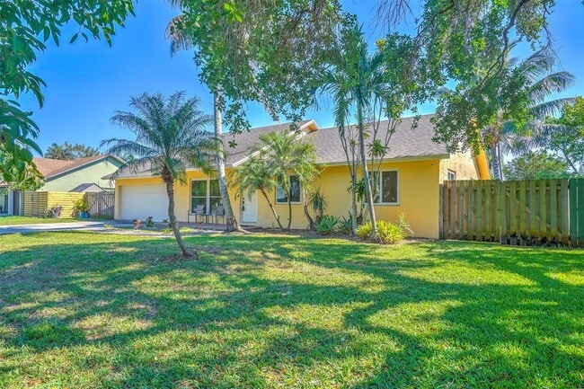 Building Photo - 1386 Fulmar Dr