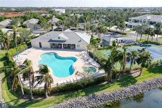 Building Photo - 15041 Sea Crest Blvd
