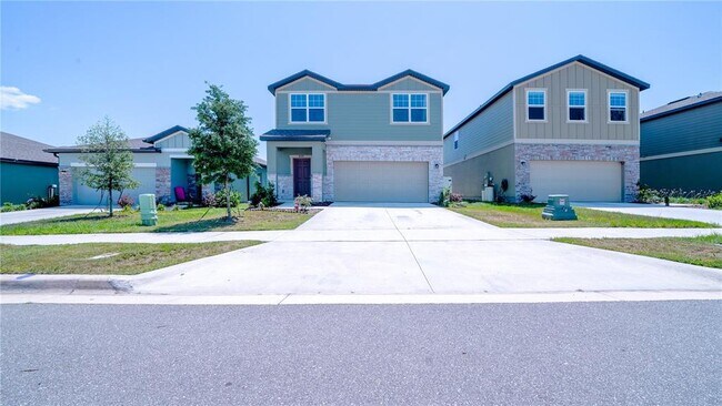 Building Photo - 8735 Sportsman Lp