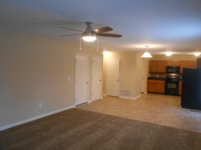 Building Photo - 170 Shallotte Drive