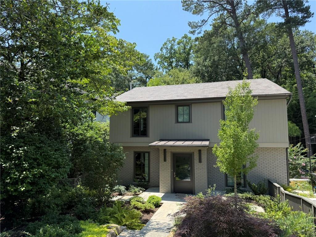 Foto principal - 2260 Stephen Long Dr NE