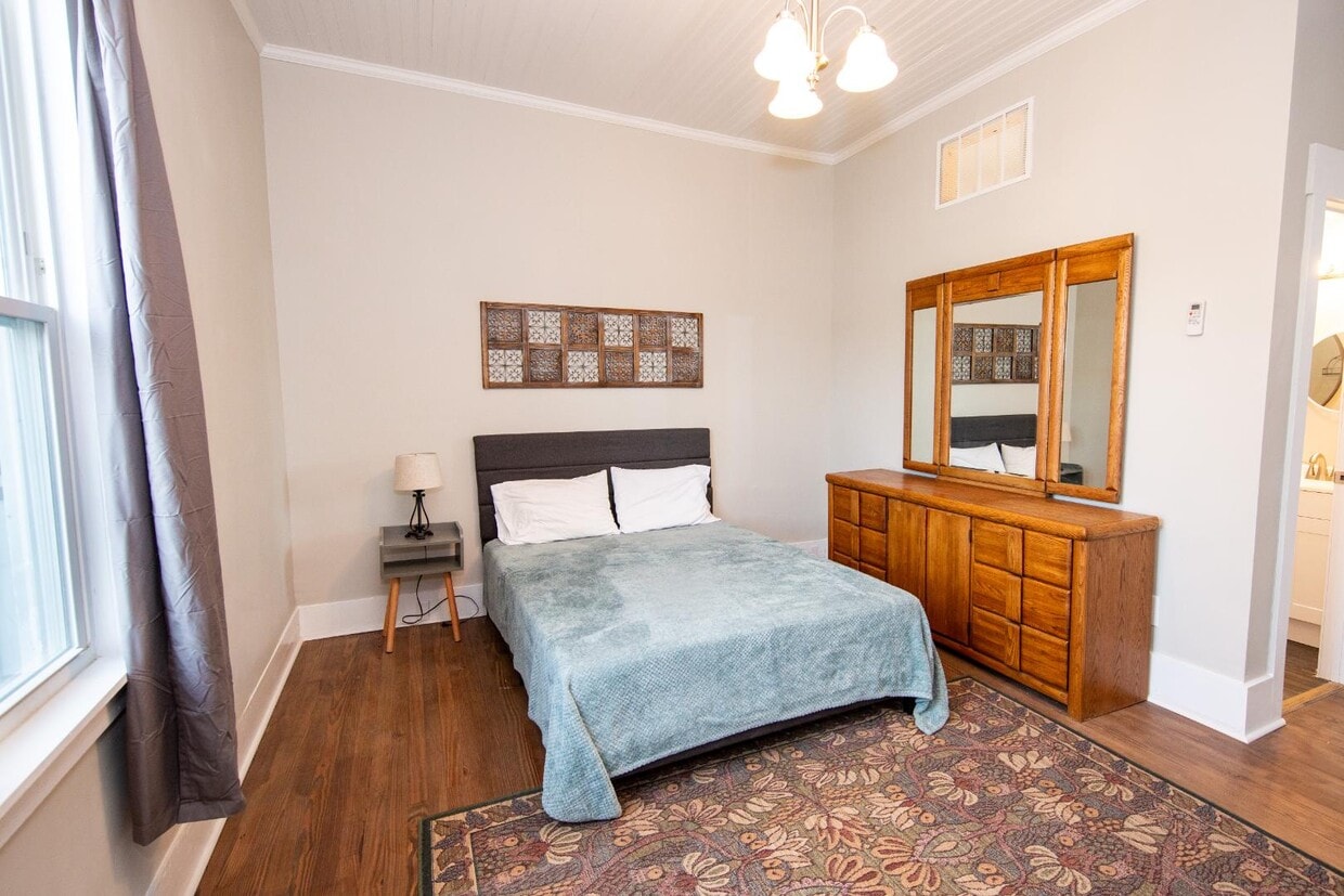 Foto principal - 116 Church St