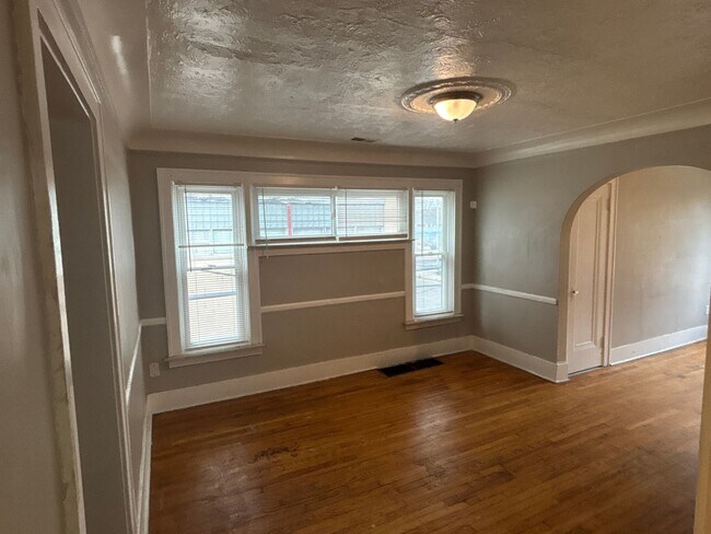 Foto del edificio - 4893 Chatsworth St