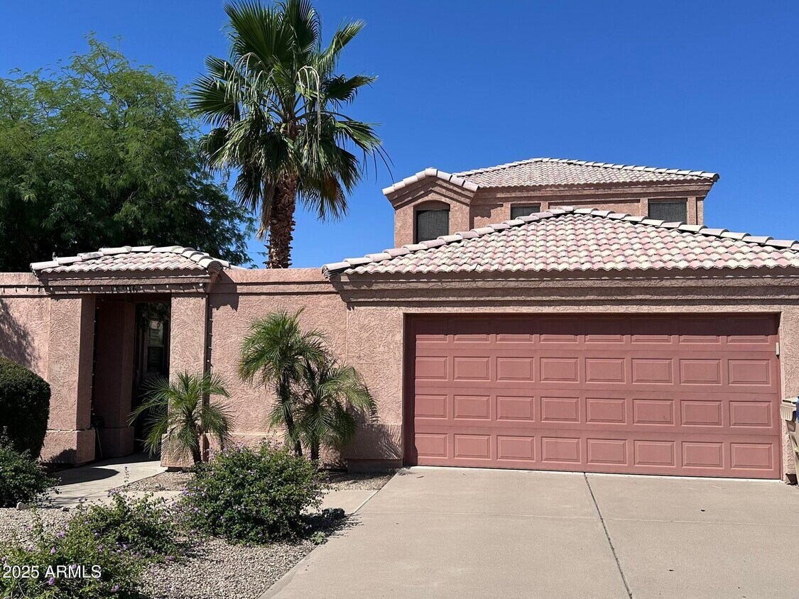 Primary Photo - 14016 N Cameo Dr