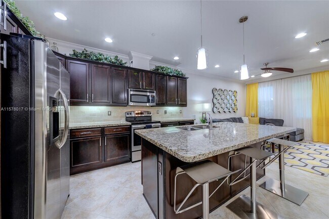 Building Photo - 2913 Tortola Way