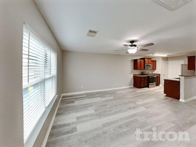 Foto del edificio - 32608 Decker Creek Dr