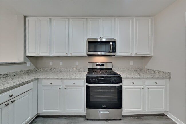 Building Photo - 7734 Pasture Bend Ln