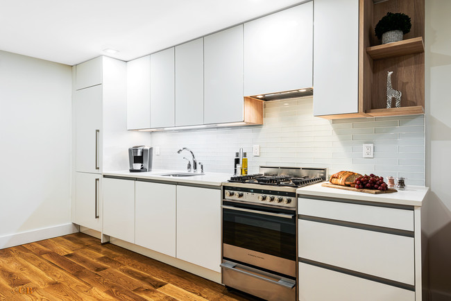 Fully Equipped Kitchen - 219 S 3rd St