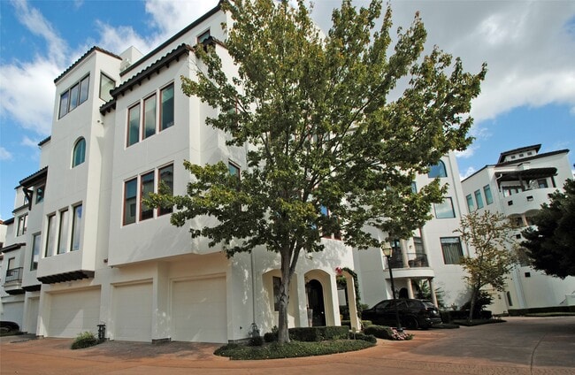 Foto del edificio - 302 Calle Sevilla Pl