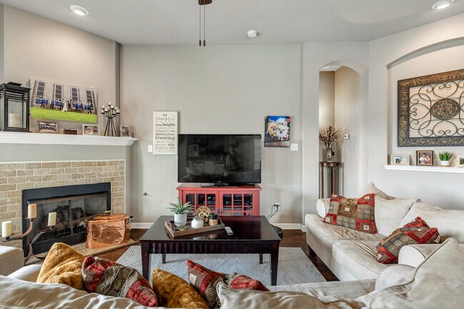 Building Photo - 3901 White Oak Meadow Ct