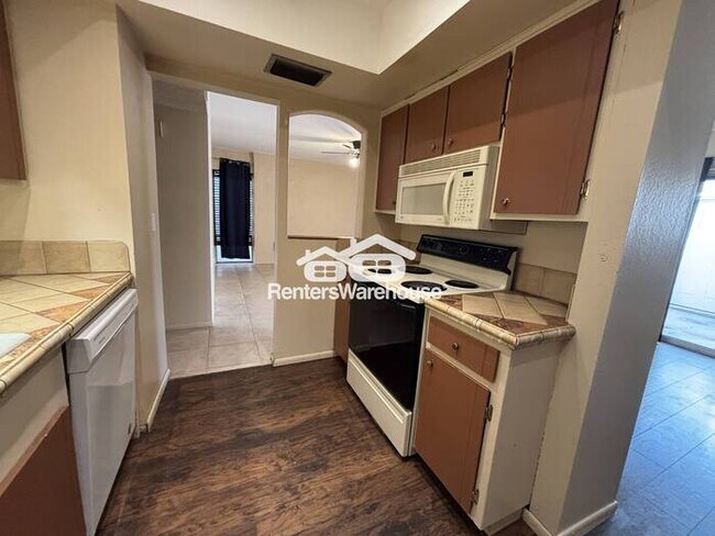 Building Photo - Cozy home in great location! 2B 2Ba