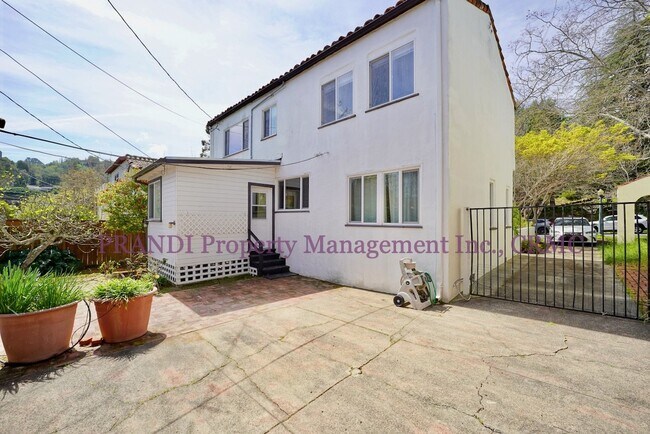 Building Photo - -Application Pending- Lovely Home in West ...