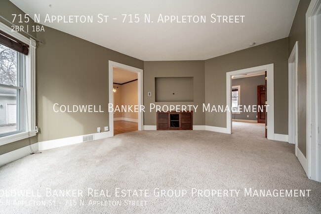 Building Photo - 715 N Appleton St