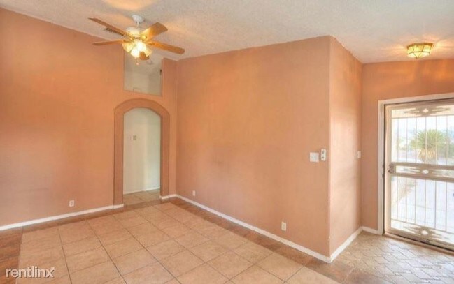 Building Photo - 3 br, 2 bath House - 10509 Rockcliff Ct. NW