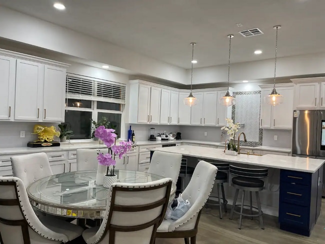 Photo - 1508 Schober Rd House