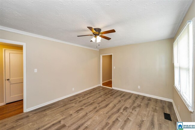 Building Photo - 302 Coosa Pines Dr