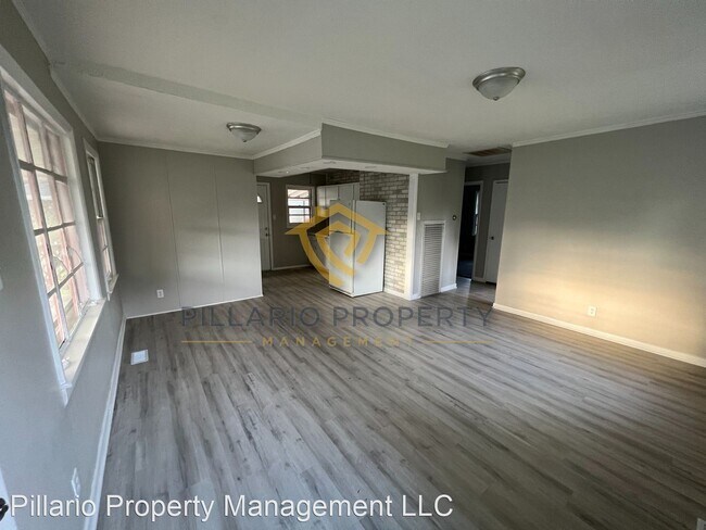 Foto del edificio - 2 br, 1 bath House - 1734 N Riley Ave.