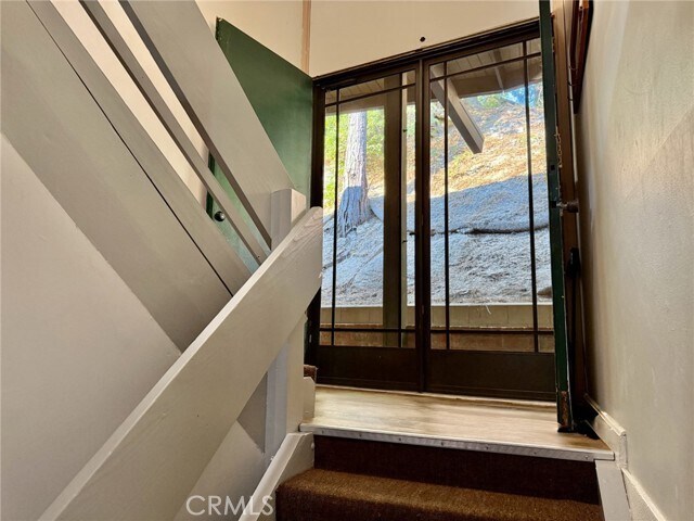 Foto del edificio - 872 Sierra Vista Dr