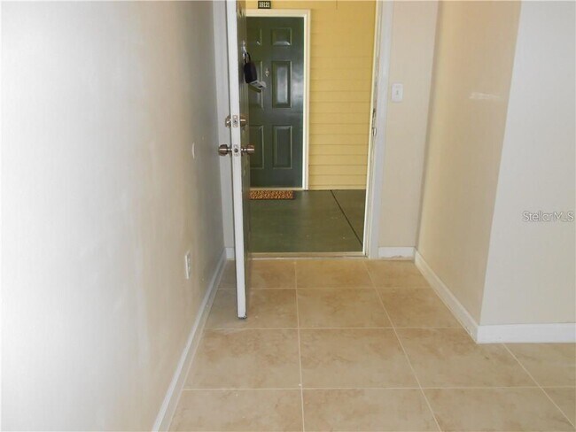 Foto del edificio - 18119 Back Stretch Ln