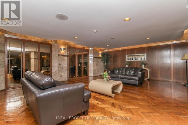 Building Photo - 2759 Carousel Crescent