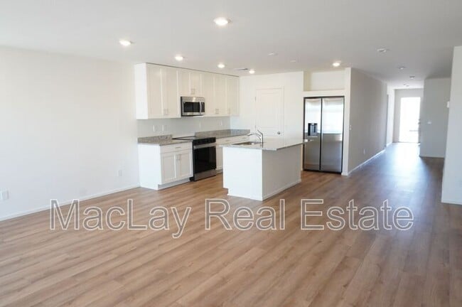 Foto del edificio - 1225 N 13th St