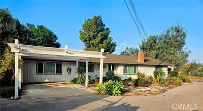 Building Photo - 8926 Kennedy St