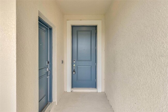 Building Photo - 220 Hayley St