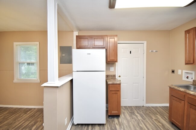 Foto del edificio - 4050 Annapolis Ave