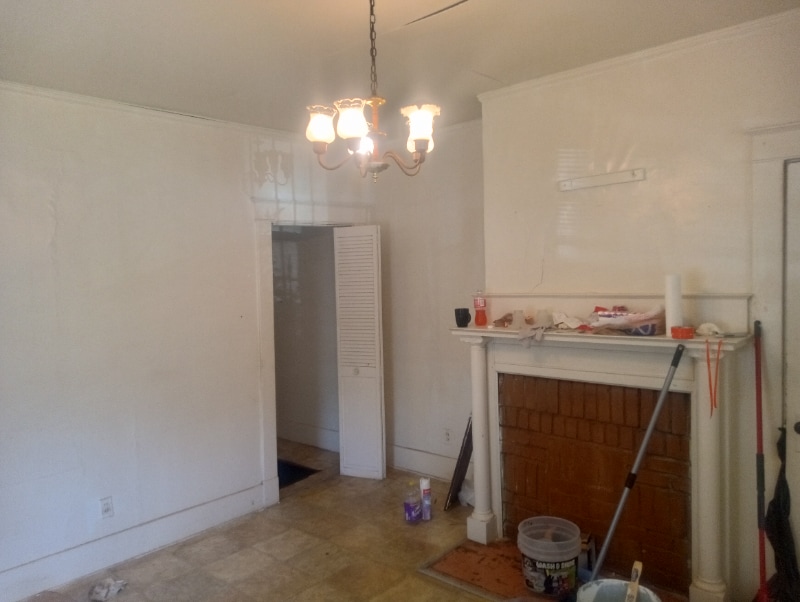 Primary Photo - 359 W Dison Ave