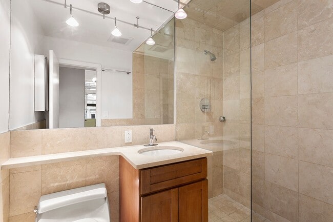 Foto del edificio - 59 E 73rd St
