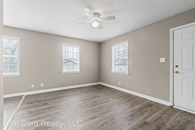 Foto del edificio - 1 br, 1 bath House - 106 Darnell Pl
