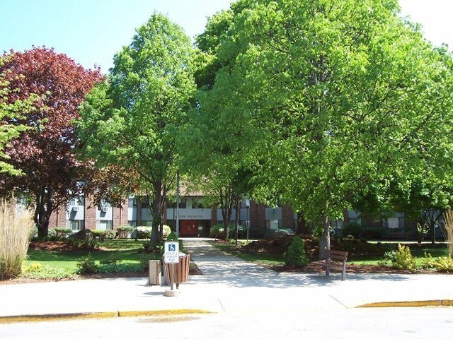 Building Photo - 300 Brandegee Ave