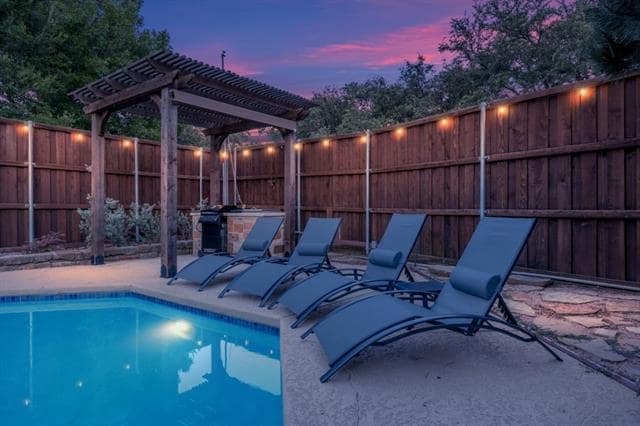 Building Photo - 18104 Aramis Ln