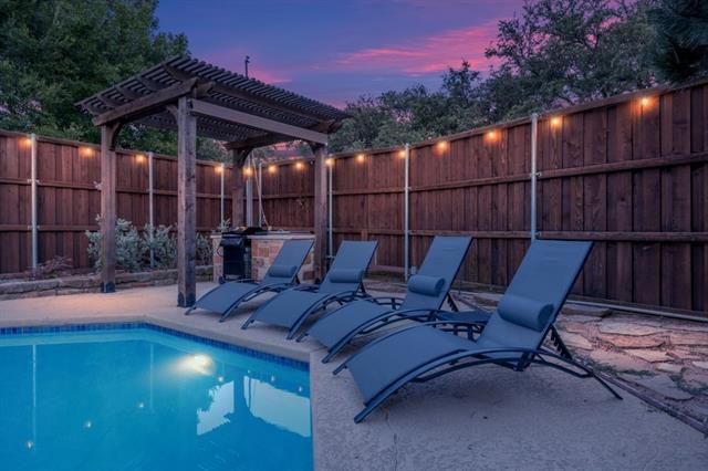 Foto del edificio - 18104 Aramis Ln