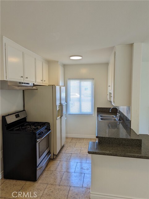 Building Photo - 3532 W Mungall Dr
