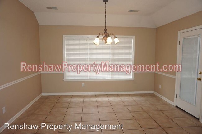 Building Photo - 5045 Rivercrest Ln